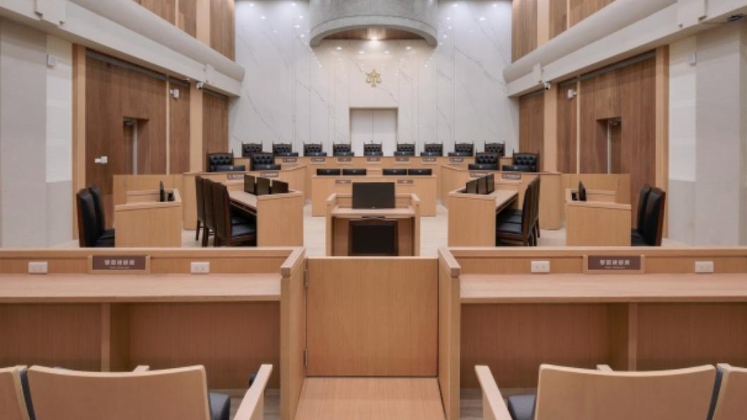 新北地院由職業法官與素人國民法官共同審理本案件。（圖／新北地方法院提供）