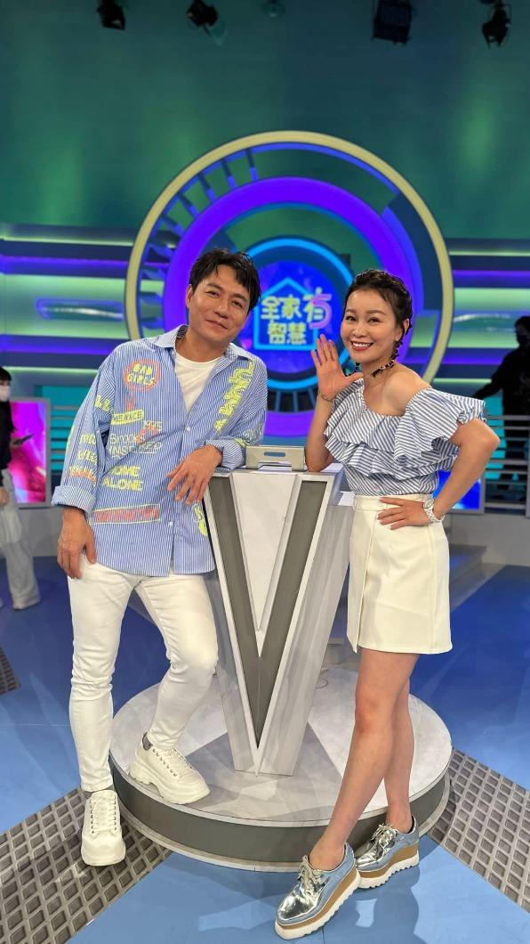 陳隨意錢都在謝宜君身上。(圖/翻攝自謝宜君臉書)