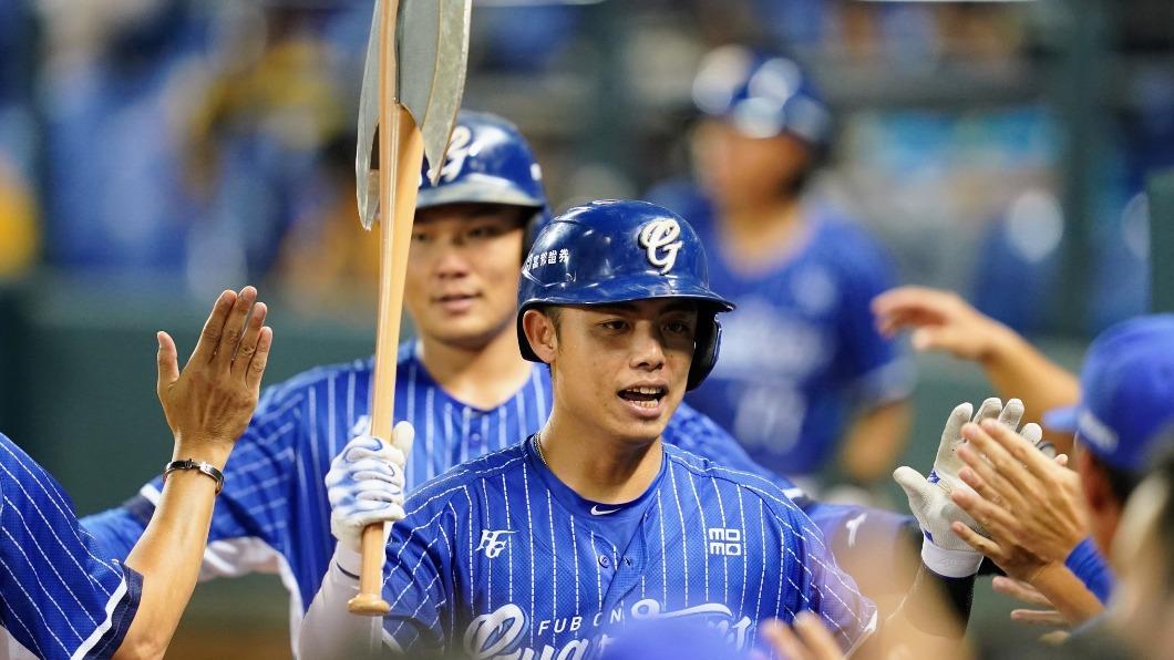 富邦申皓瑋。(圖/翻攝自富邦悍將粉絲團)