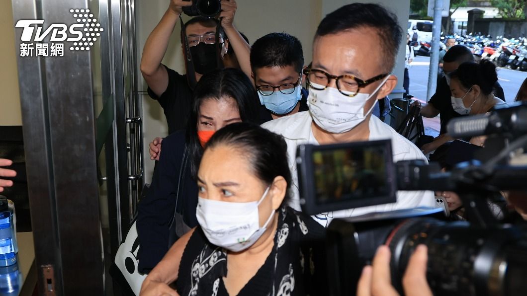 陳盈潔拖病體入獄狂吐!許常德揭她「最後心願」這句話惹心疼