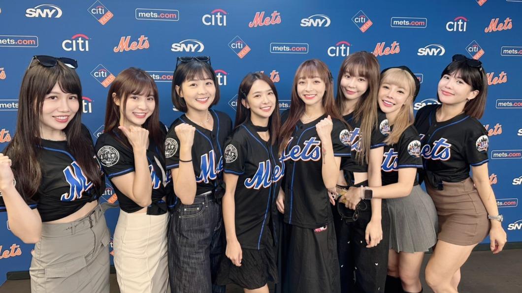 樂天女孩將在台灣日踏上大都會球場表演。（圖／樂天女孩提供）