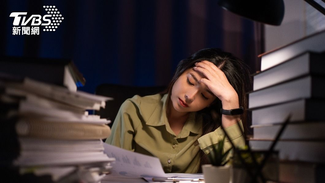 阿姨表示自己女兒5:30前要回家以免被邪魔干擾。(示意圖/shutterstock達志影像)