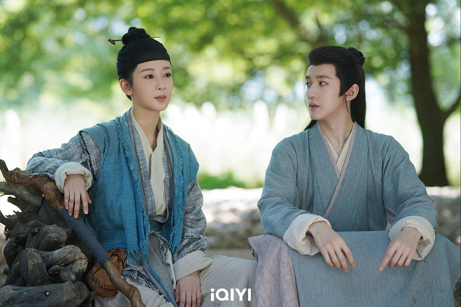 《長相思》楊紫與鄧為。(圖/翻攝自iQIYI國際版)