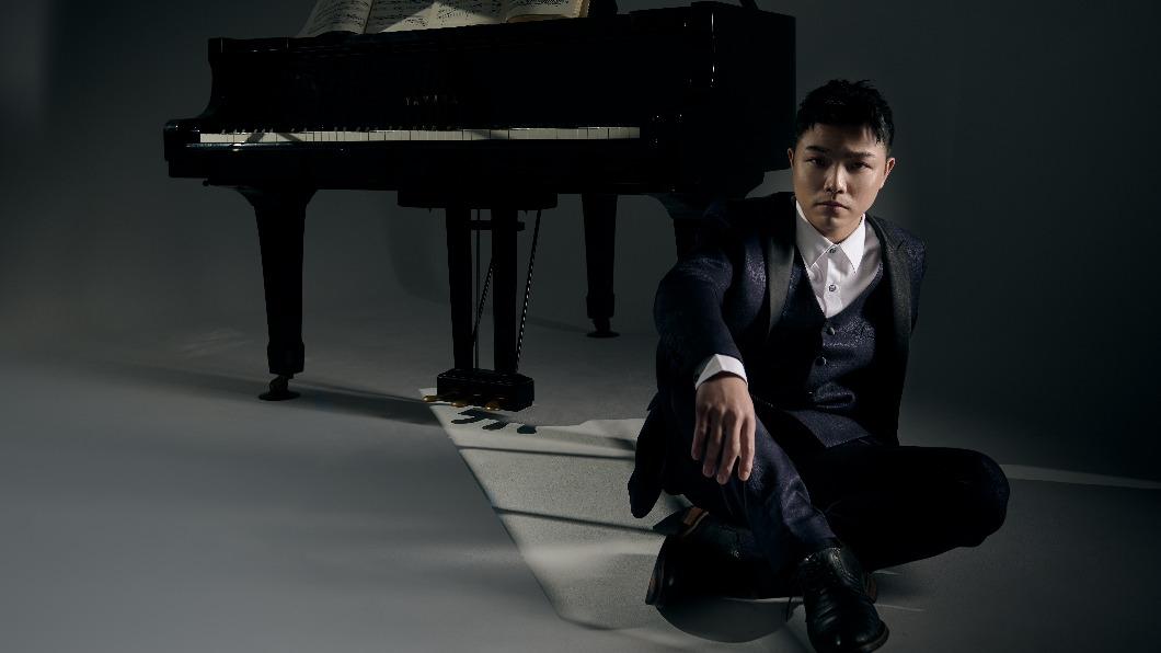 鮮肉鋼琴家張育瑞撞臉李玖哲　忙辦演奏會掛病號「狂燒40度」