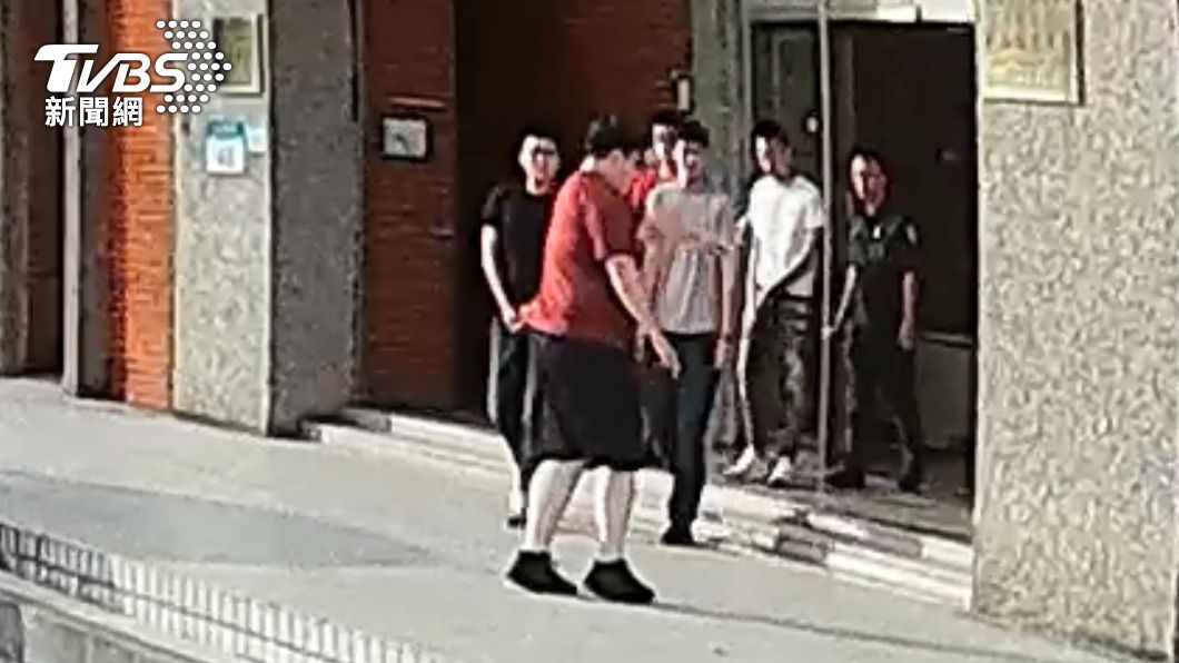 只因欠債7萬元！19歲男遭圍毆身亡　3嫌落網多名共犯在逃