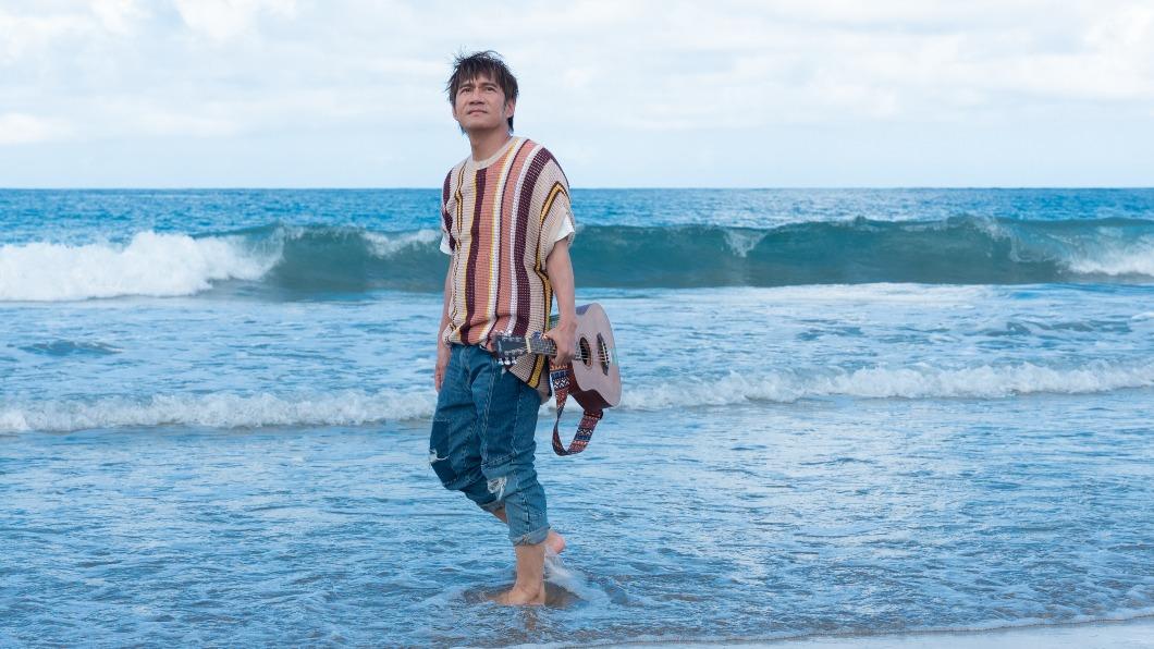 王宏恩以「原式中文」打造趣味十足的華語專輯。（圖／風潮音樂提供）