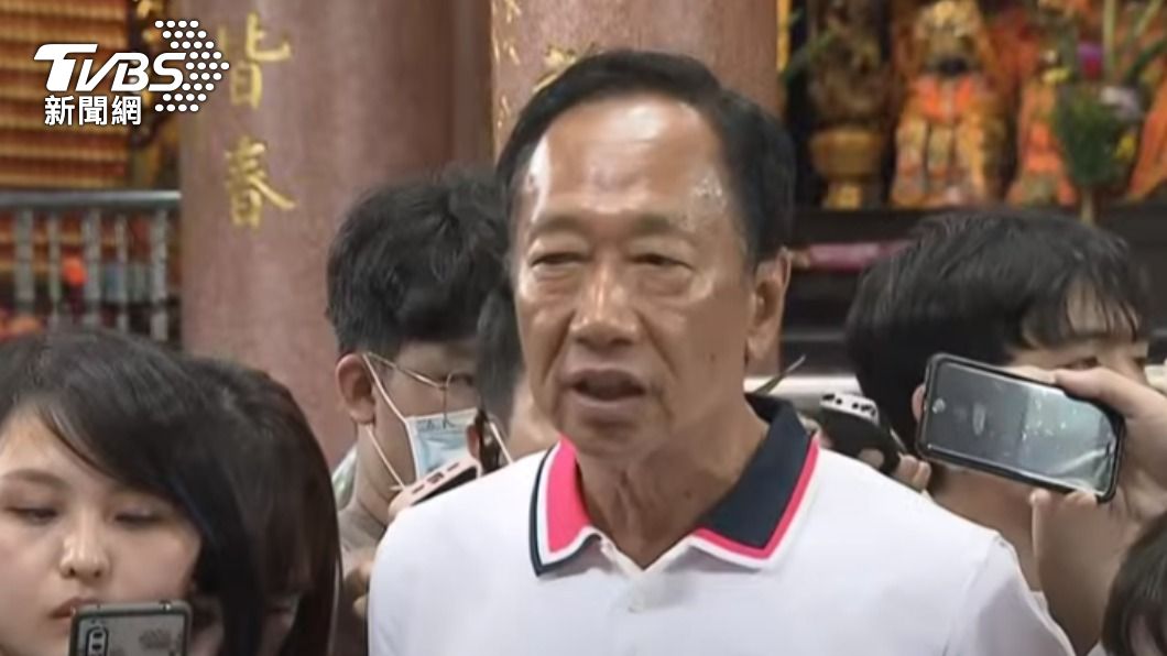 郭台銘在活動結束後接受聯訪。(圖/TVBS資料畫面)