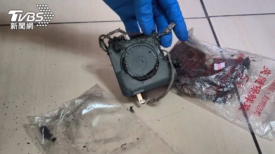 又是墨子科技!行動電源爆炸起火 網:還有多少未爆彈