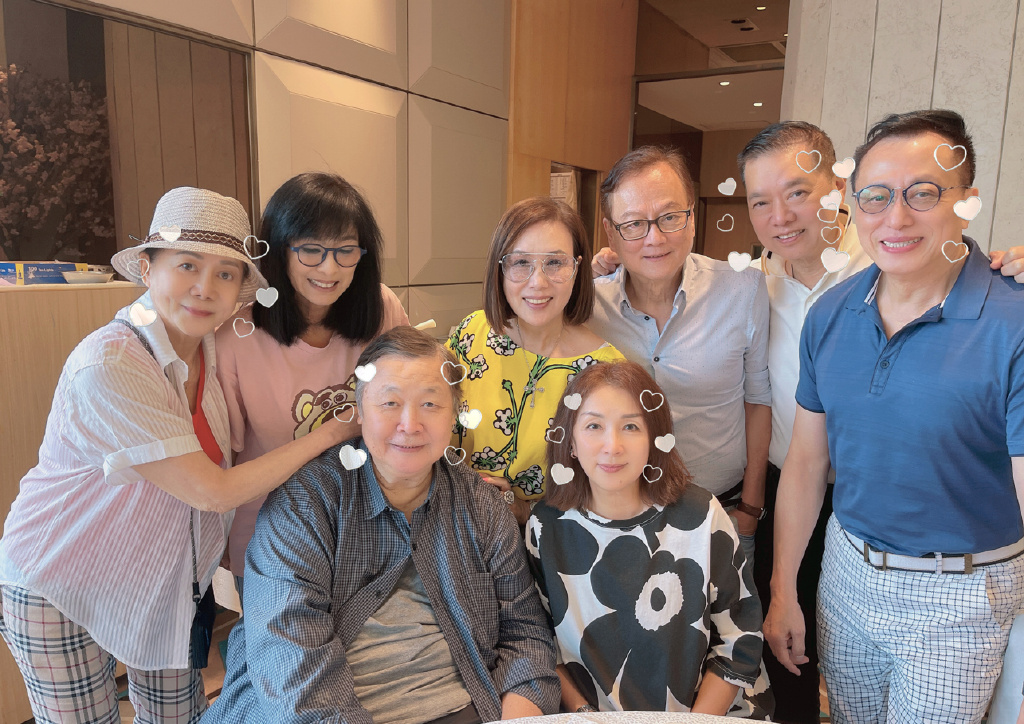 秦煌近況曝光,瘦了不少。(圖/翻攝自微博)