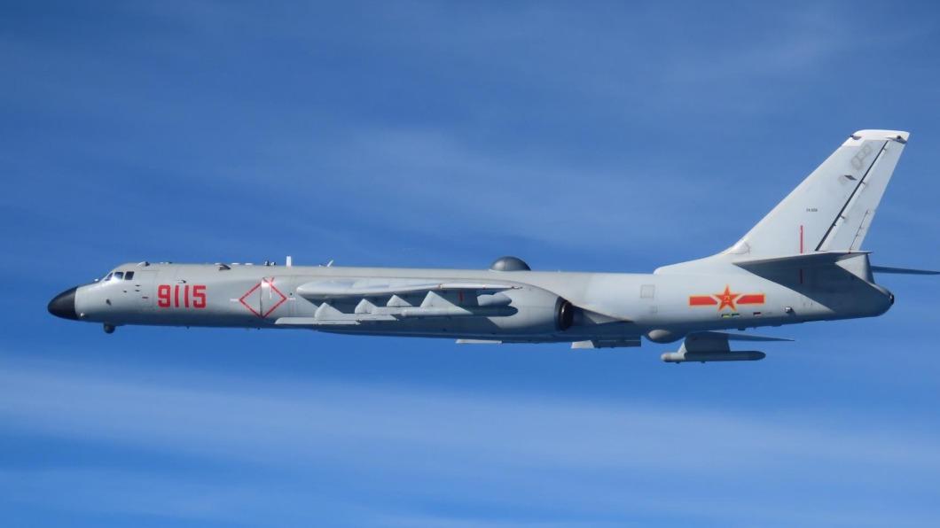 日本自衛隊釋出共機照片。（圖／翻攝自防衛省統合幕僚監部 推特 @jointstaffpa）