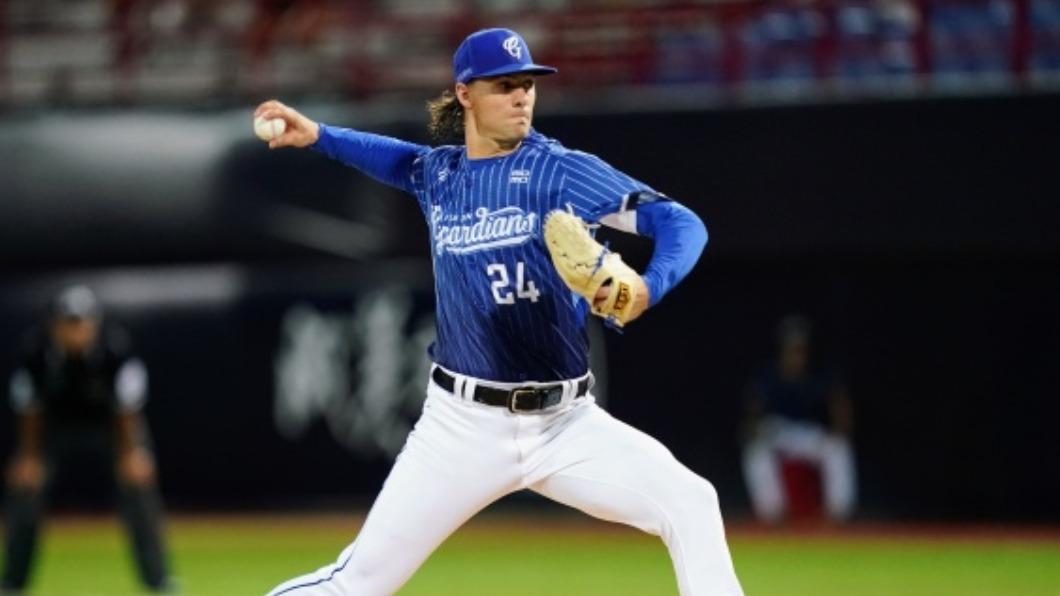 瑞恩先發7局無失分MVP 助悍將擊敗龍隊