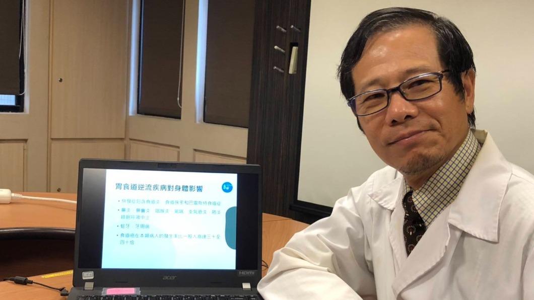 書田診所胃腸肝膽科主任醫師邱展賢。(圖/診所提供)