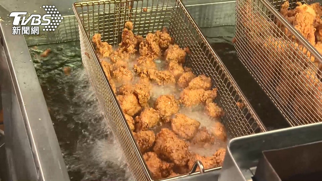 珍奶不夠看!吃鹹酥雞「喝啥最頂」 全場推1神飲:超爽