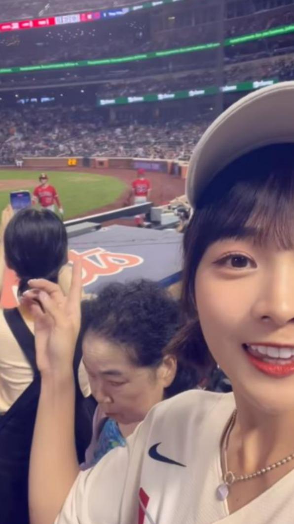 籃籃很愛大谷翔平。(圖/翻攝自籃籃IG)