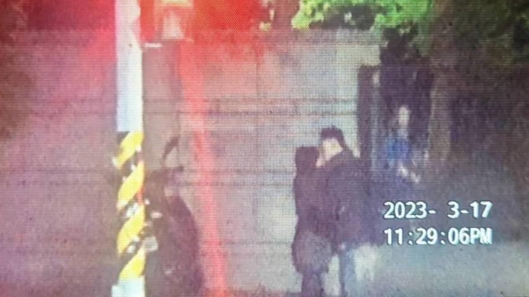 籃壇名將淪渣夫!鳥總許智超偷吃3女 跪地求饒下場曝