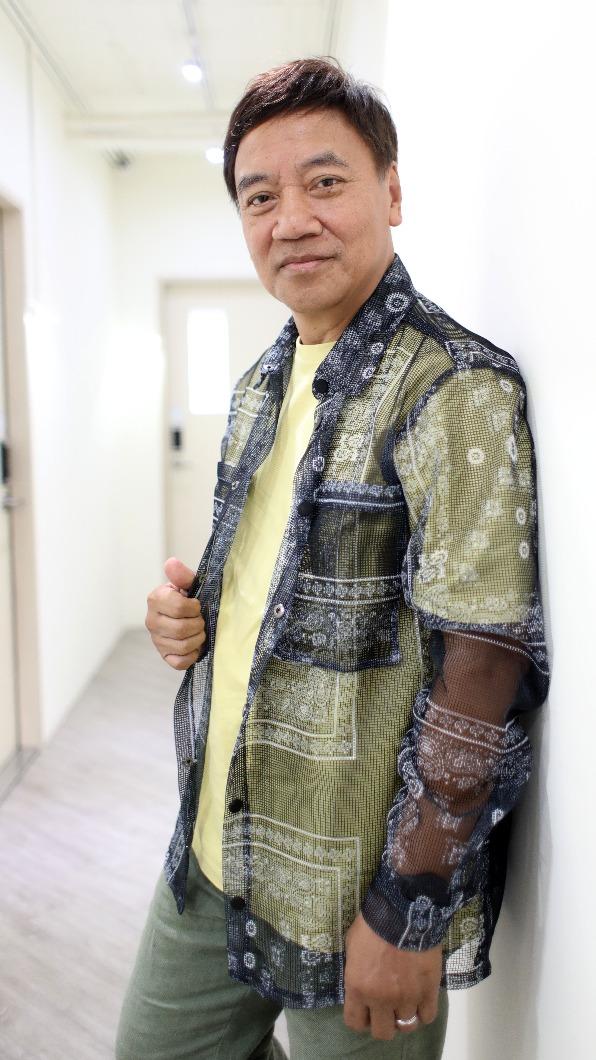 施孝榮忍不住回嗆歌手。(圖/寬宏藝術提供)