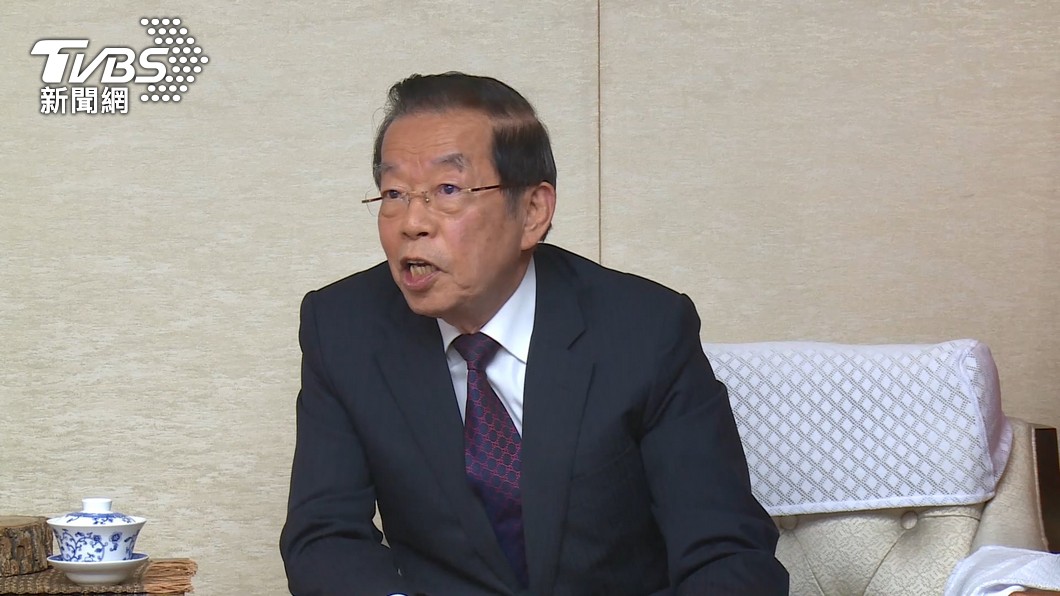 謝長廷搭機回日本，卻讓他一度想寫下遺書。（圖／TVBS資料照）