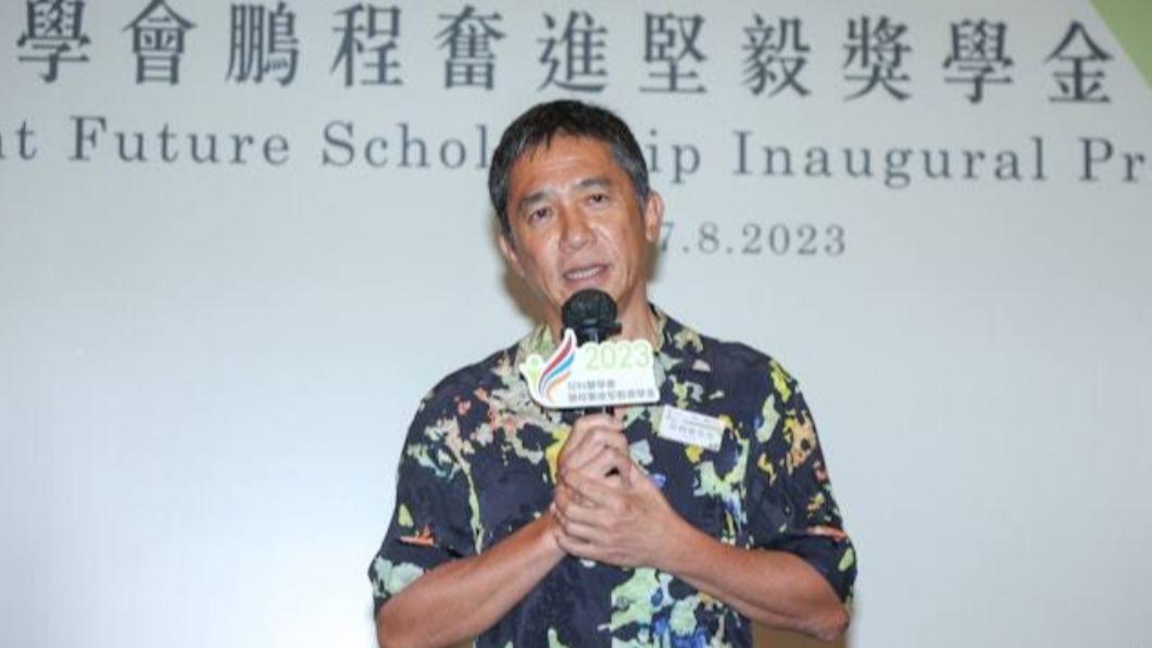 梁朝偉自曝自己出身單親基層家庭。（組合圖／香港01授權提供）