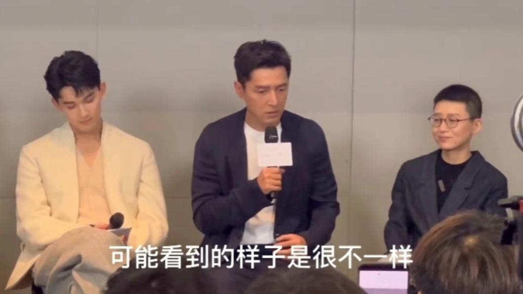 胡歌透露內心時常自我矛盾,有時會出現反常的一面。(圖/翻攝自李鈴鐺噠微博)