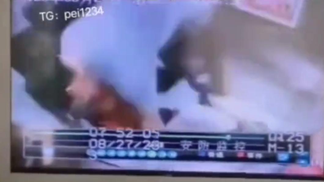 有片/湖南電梯變大怒神 乘客失重「騰空拋起撞天花板」