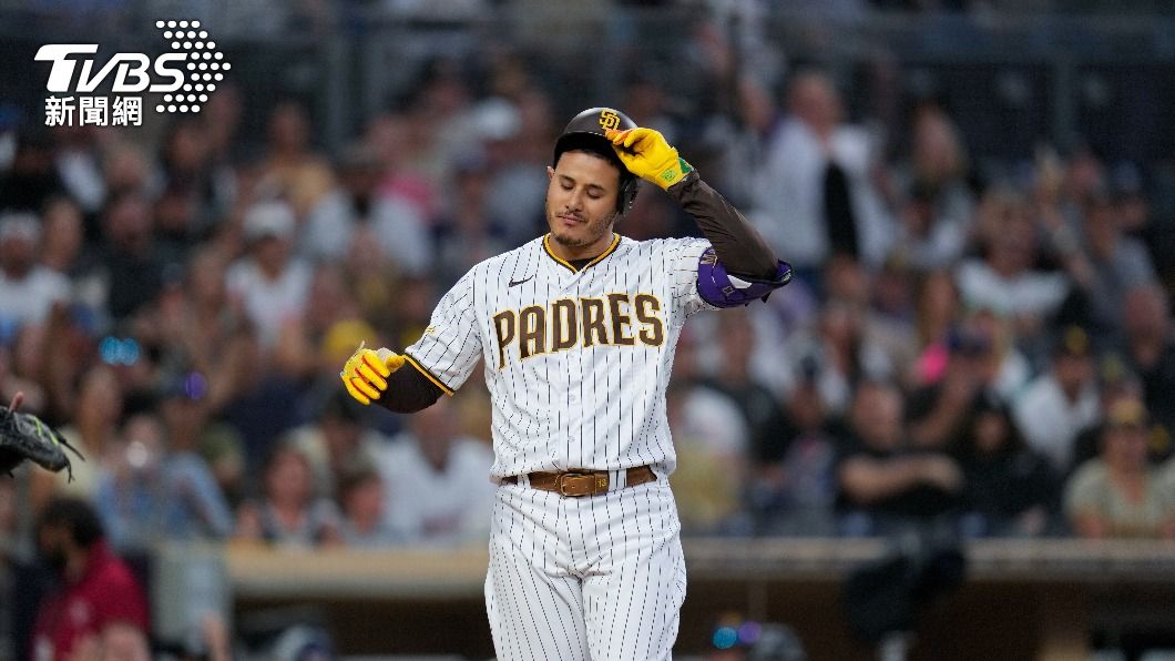 MLB/關鍵打擊留殘壘! 教士馬查多氣到「爆打冰桶」