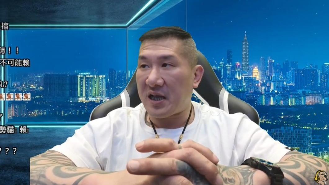 非綠肯定你死我活、屁滾尿流!館長直播怒轟:郭台銘幕僚「沒說真話」