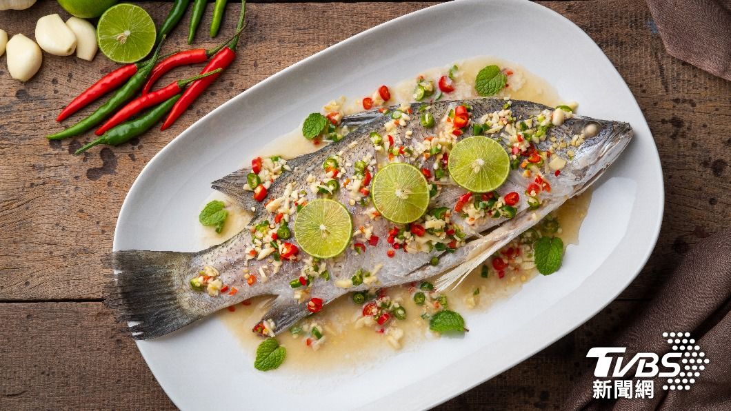 清蒸檸檬魚有豐富的蛋白質。（示意圖／shutterstock達志影像）