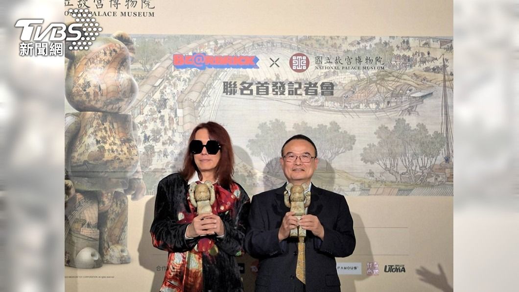 「清明上河圖」庫柏力克熊首波完售 文博會限量賣