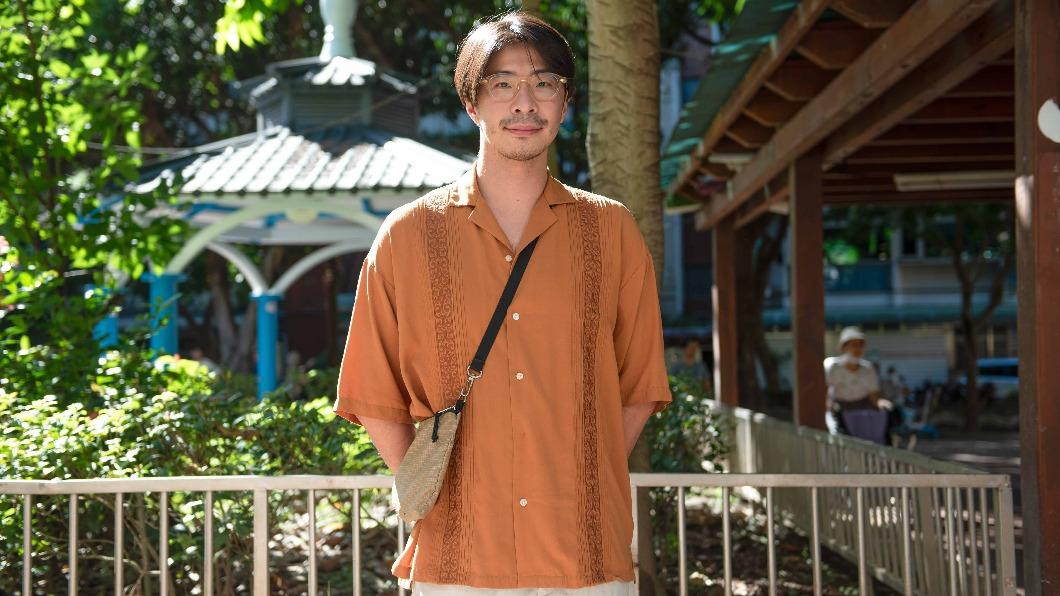 網紅住林森北「鬼宅」 撕四層壁紙驚見恐怖名字