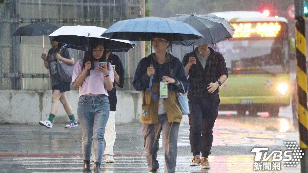 快訊/中颱蘇拉陸警發布!屏東納警戒區 東部、南部留意豪雨