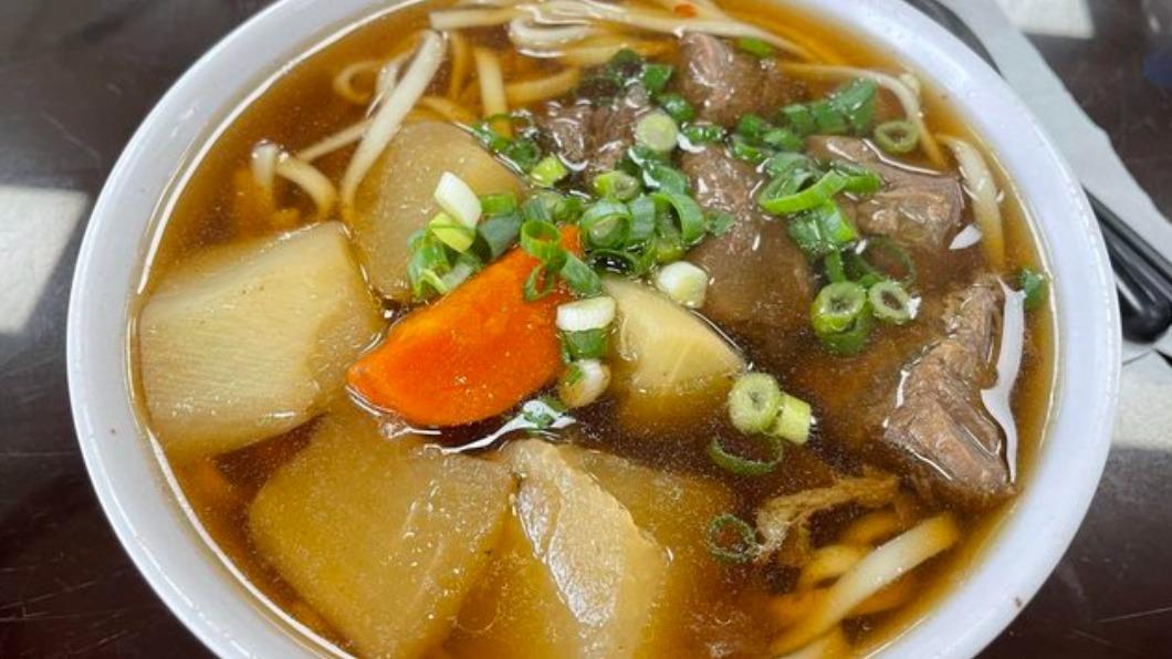 原PO分享在竹東吃到「驚為天人」牛肉麵。(圖/翻攝自PTT)