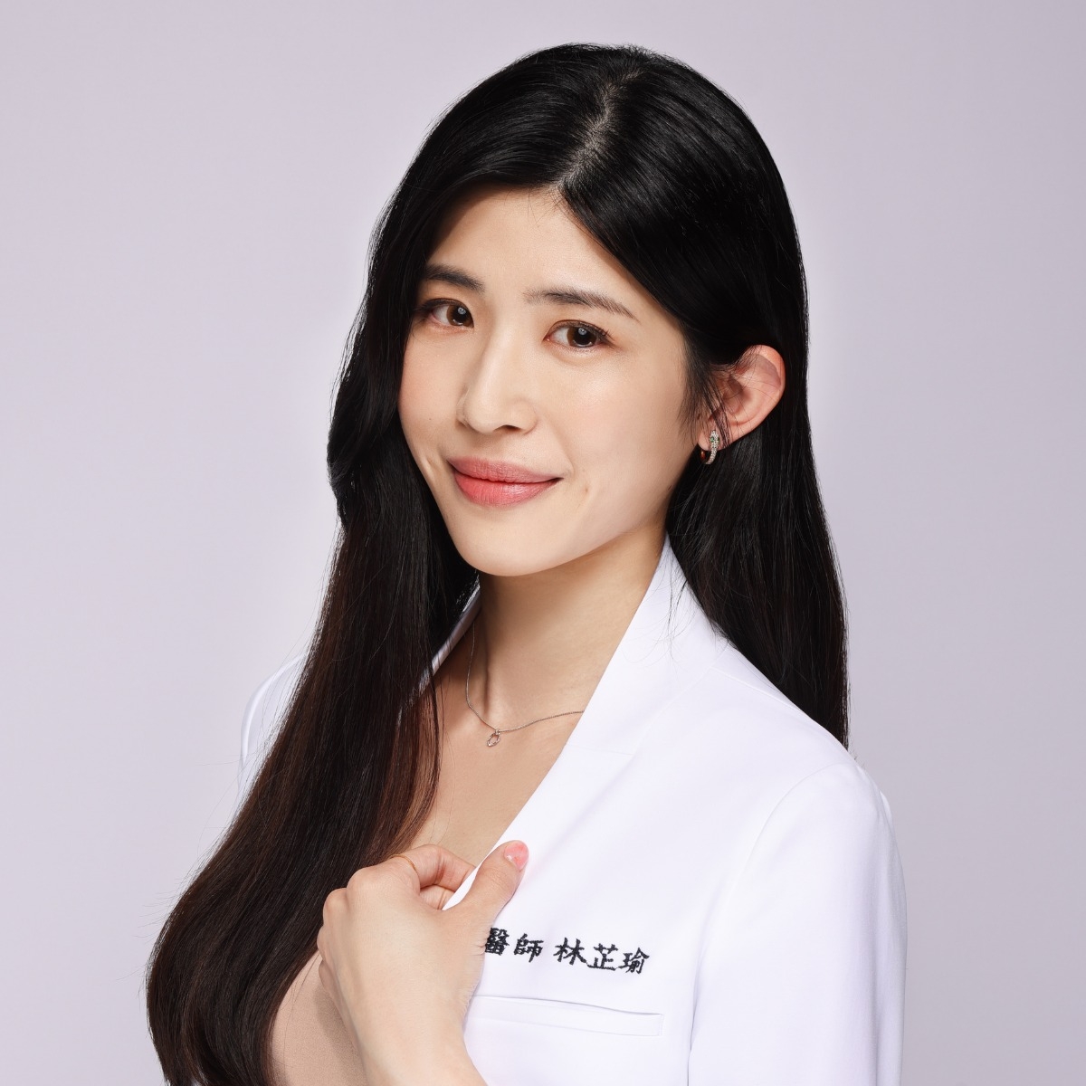 美女中醫師林芷瑜。(圖/翻攝自林芷瑜臉書)