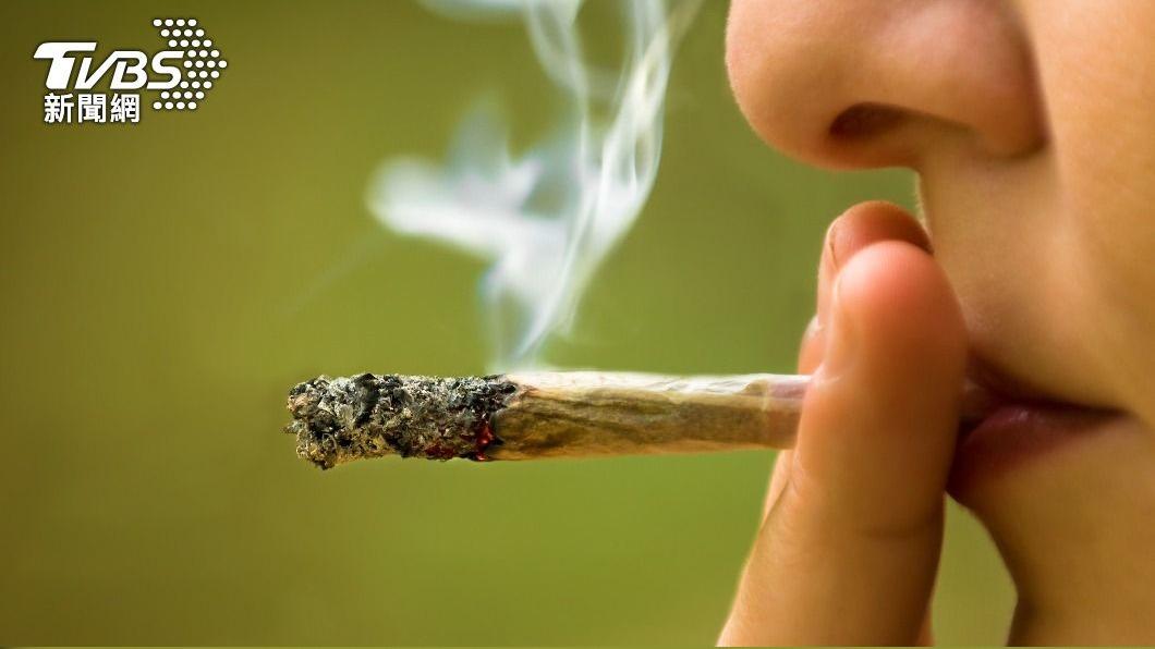 大麻合法化還不夠!美衛生部籲降級為「較低風險藥物」