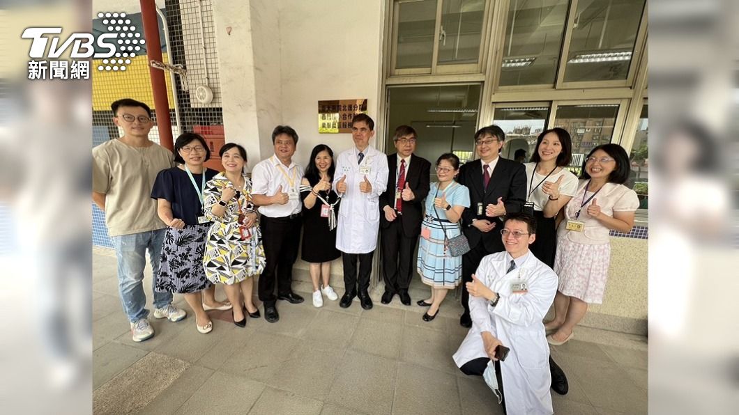 台北西門國小樂智學堂揭牌 打造老幼學習園地