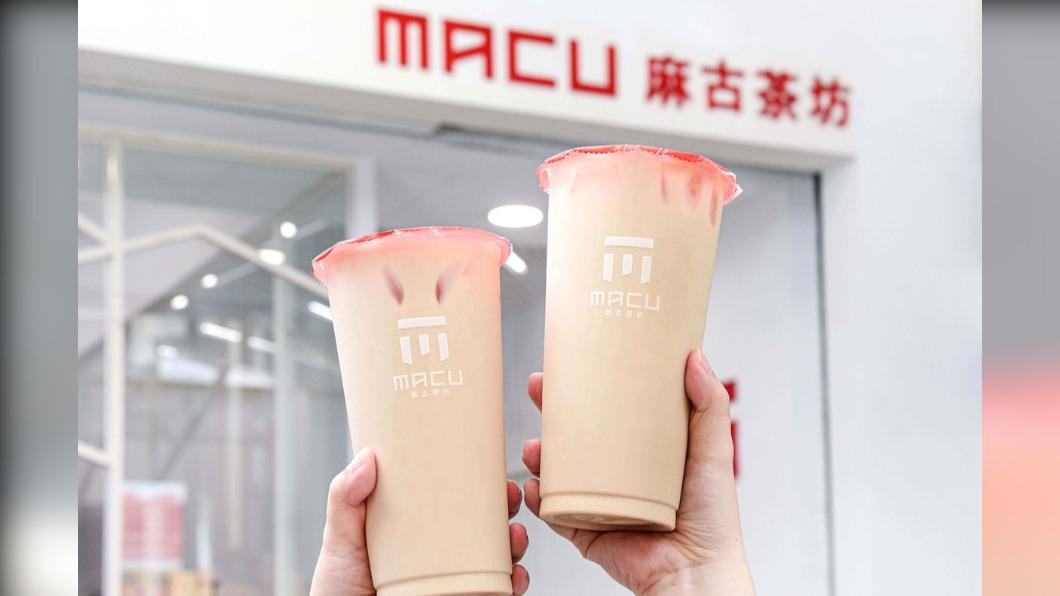 這夏不能錯過！麻古茶坊新品「蜜桃奶茶」　清甜果茶堆疊醇郁奶香
