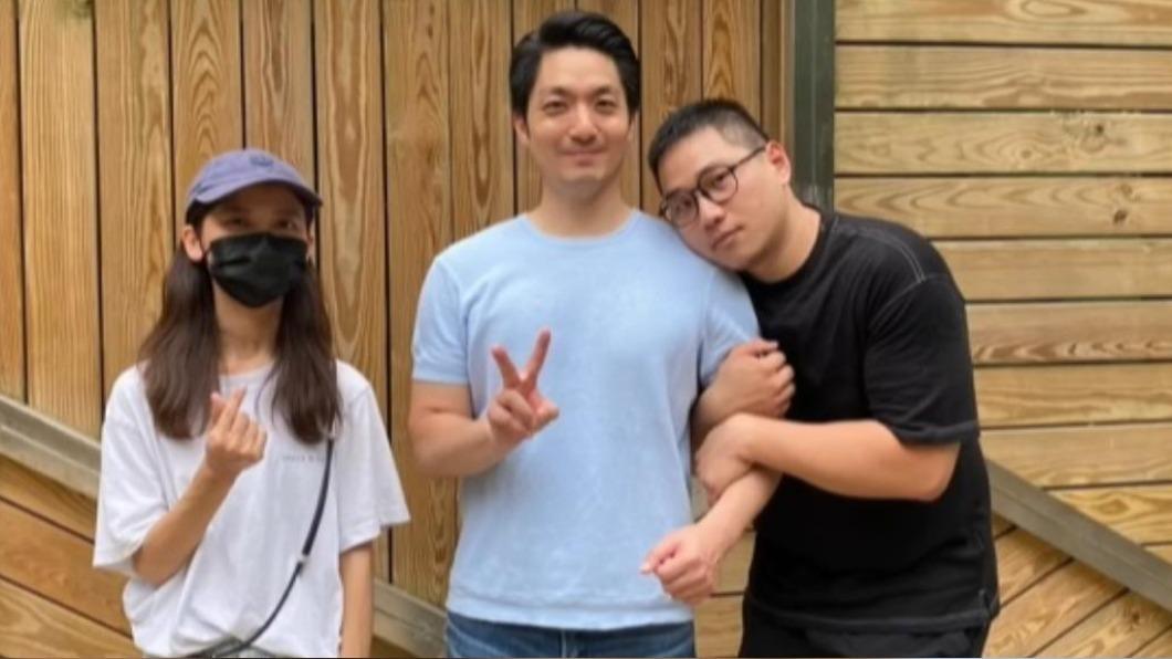 影射許伯&簡芝「錢錢立場」遭出征！　小劉醫師道歉了