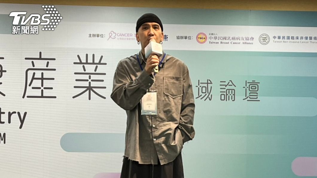 作家H現身健康論壇。（圖／謝佩樺攝）