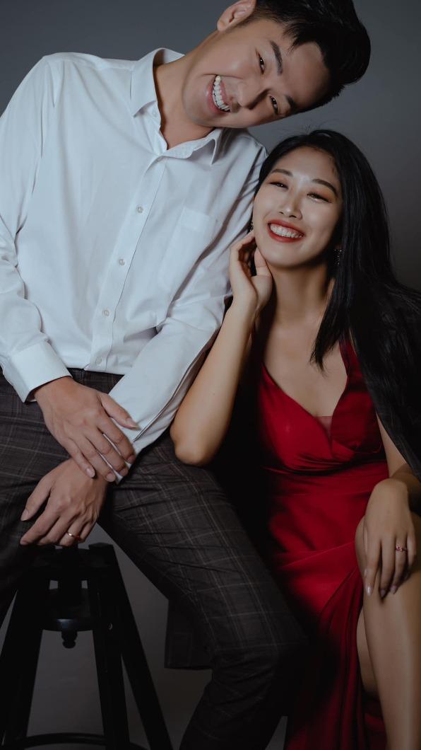 香蕉和Timmy拍婚紗照。(圖/翻攝自香蕉 臉書)