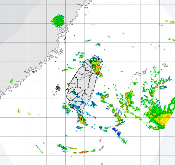 颱風外圍環流雲系影響北台灣。（圖／氣象局）