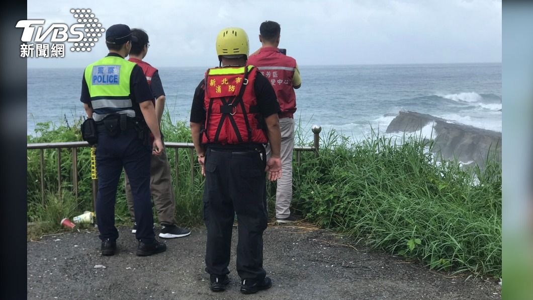 受到颱風外圍環流影響,北海岸今日上午已出現2公尺高的海浪。(圖/TVBS)