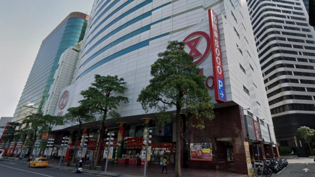 海葵直撲兩樣情!高雄SOGO放颱風假 隔壁新光哀怨營業
