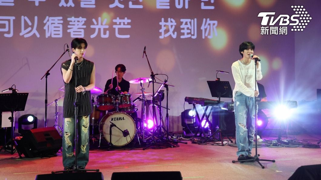 兩人公開一起寫給台灣粉絲的歌曲〈Call my name〉。(圖/趙世平攝)