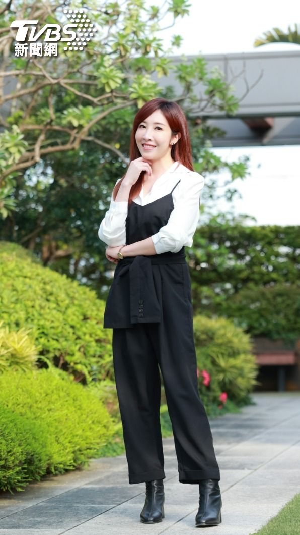 黃若薇的個子嬌小可愛，事業上卻是很有power的女強人。（圖／趙世平攝）