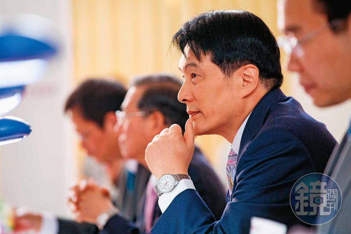 面對市場發生巨變,其實羅智先內心相當清楚博客來的問題。(圖/鏡週刊)
