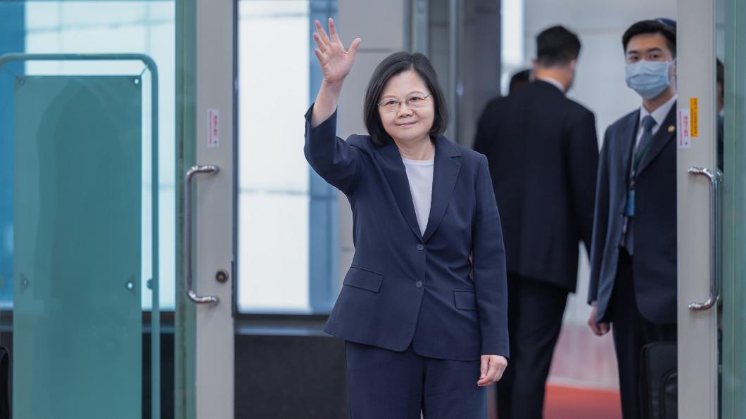 F16伴飛!蔡英文出訪非洲友邦史瓦帝尼 啟程前令緊盯風災