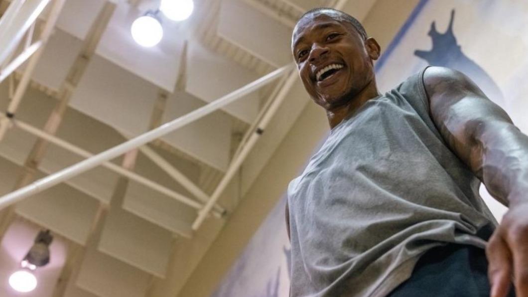 湯瑪斯仍在尋找重返NBA的機會。(圖/翻攝自@isaiahthomas IG)