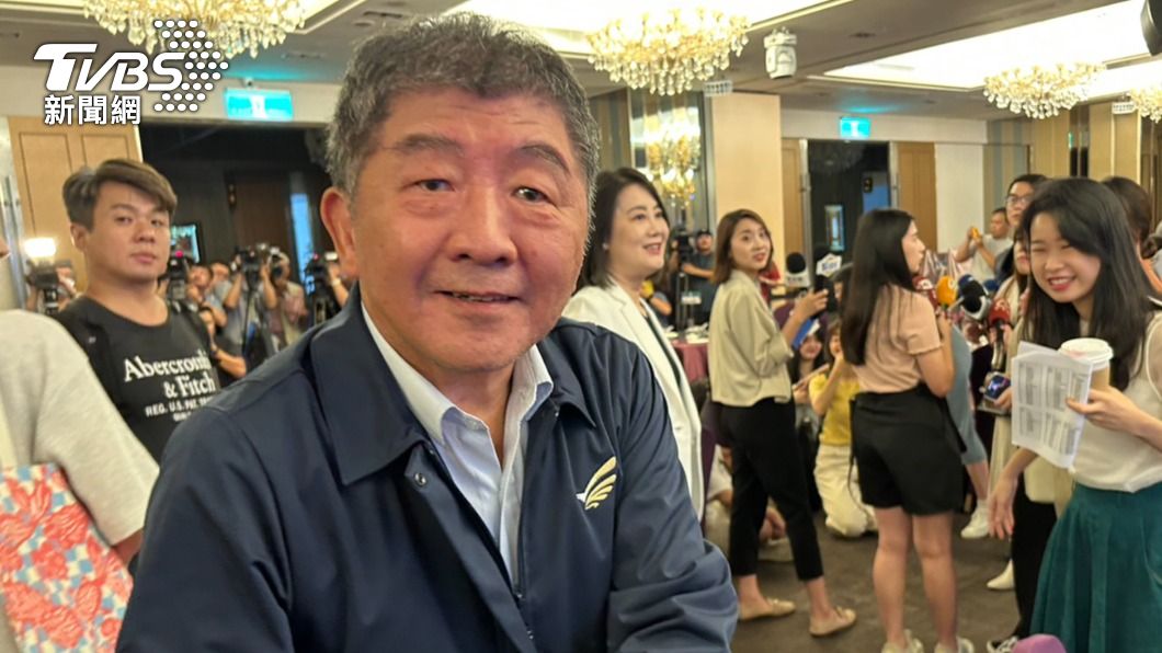 侯友宜提65歲健保補助 陳時中質疑財源:拭目以待更精進想法