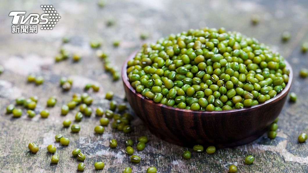 賴雅妍會靠吃綠豆保養。(示意圖/shutterstock達志影像)