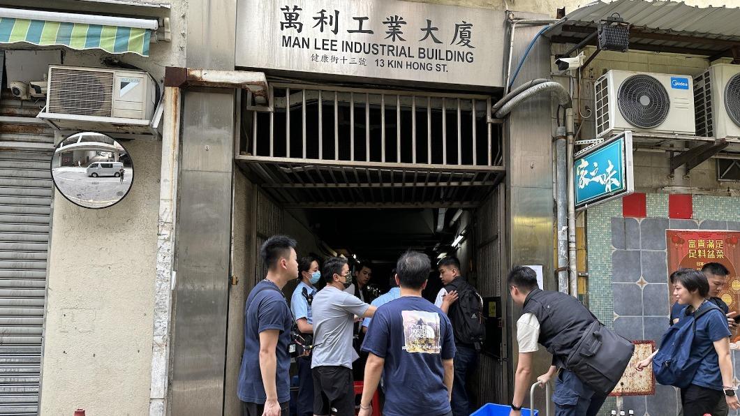 離奇2死!香港爆「袋屍案」 鄰近大樓同時間男子墜樓亡