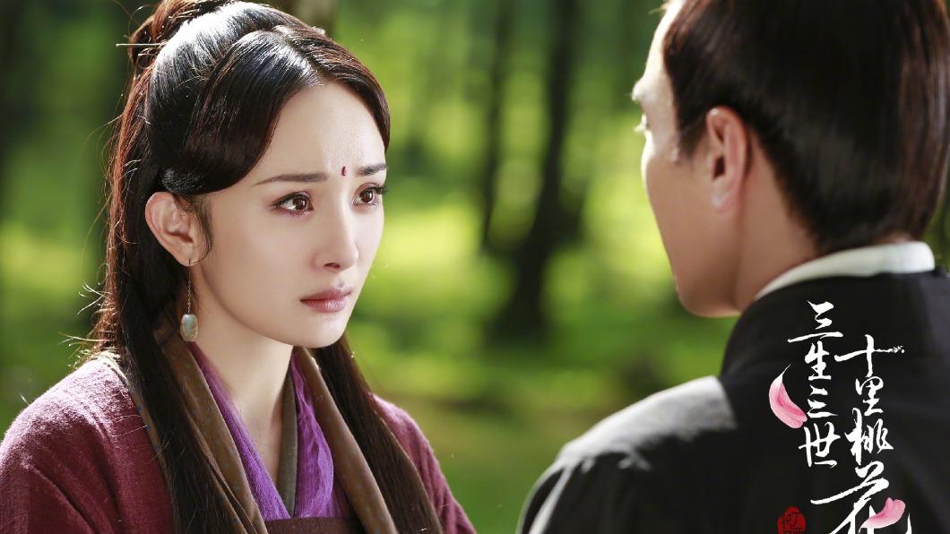 楊冪主演的《三生三世十里桃花》已是劇迷心中經典之作。(圖/翻攝自《三生三世十里桃花》微博)